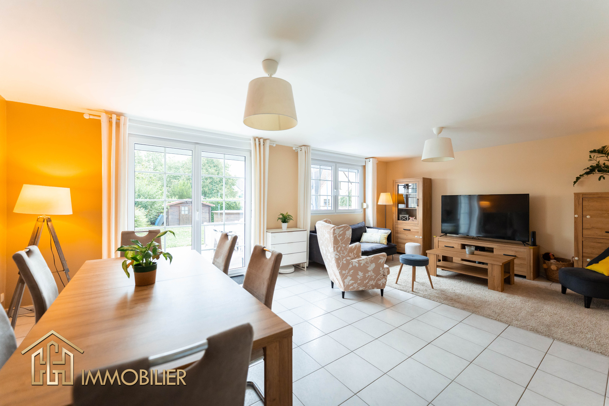 Très belle maison mitoyenne en parfait état — photo 1 sur 10